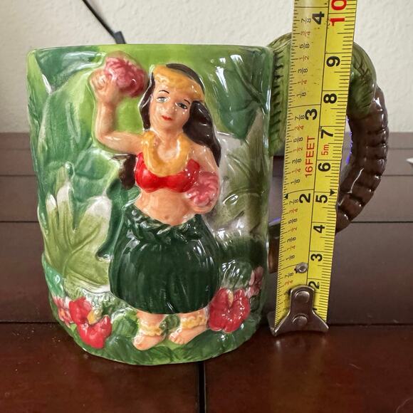 KCCO Ltd Hawaii 3-D Hand-painted Hula Girl Palm Tree Coffee Tea Mug Collectible - Picture 7 of 11